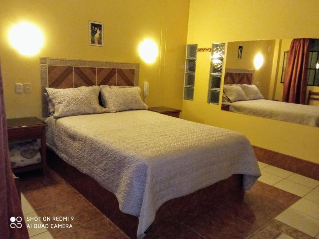 Motel Sahara Suites Barranca Eksteriør bilde