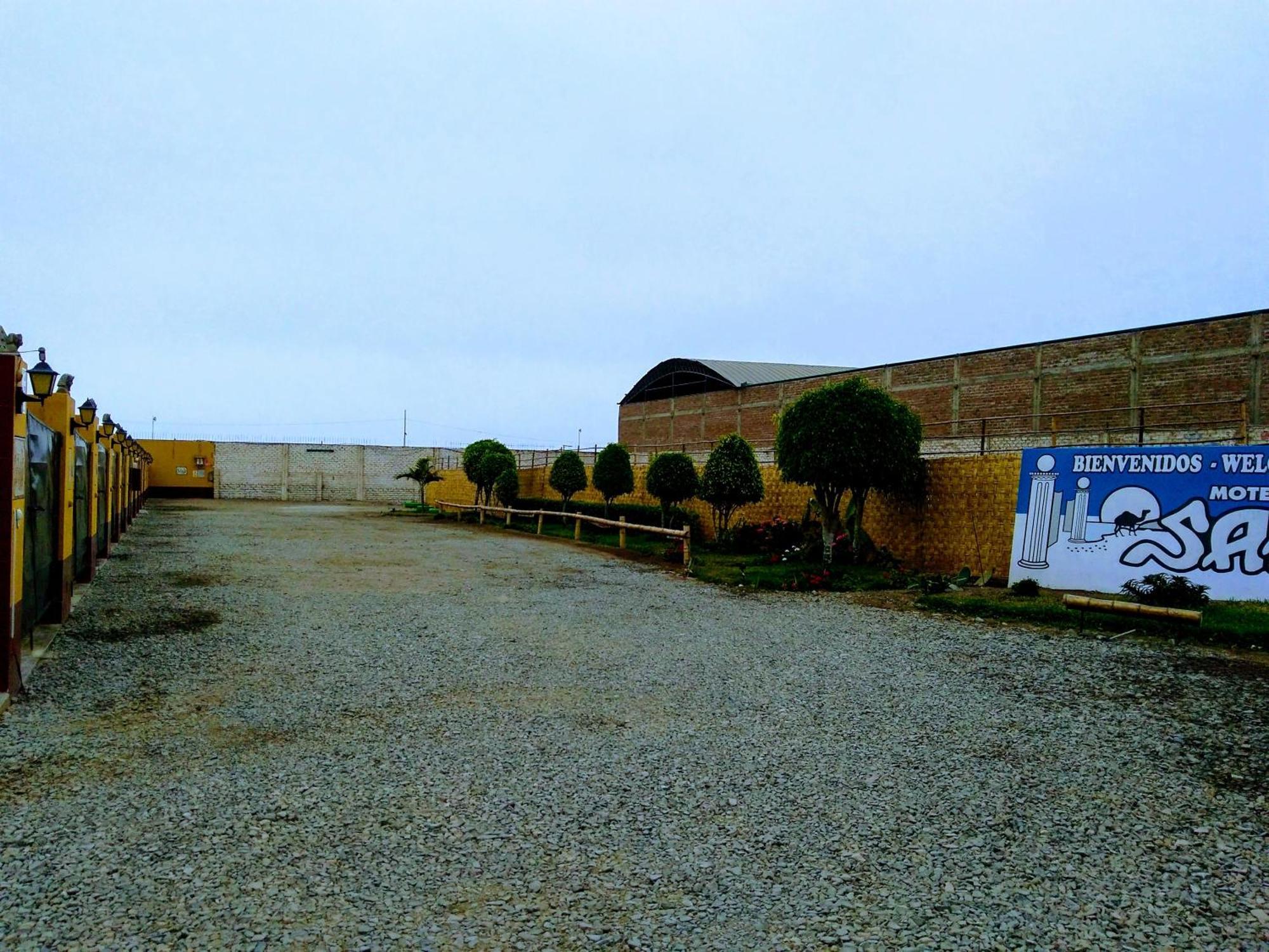 Motel Sahara Suites Barranca Eksteriør bilde